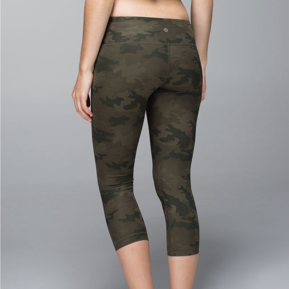 Lululemon Wunder Under Crop *Full On Luxtreme
